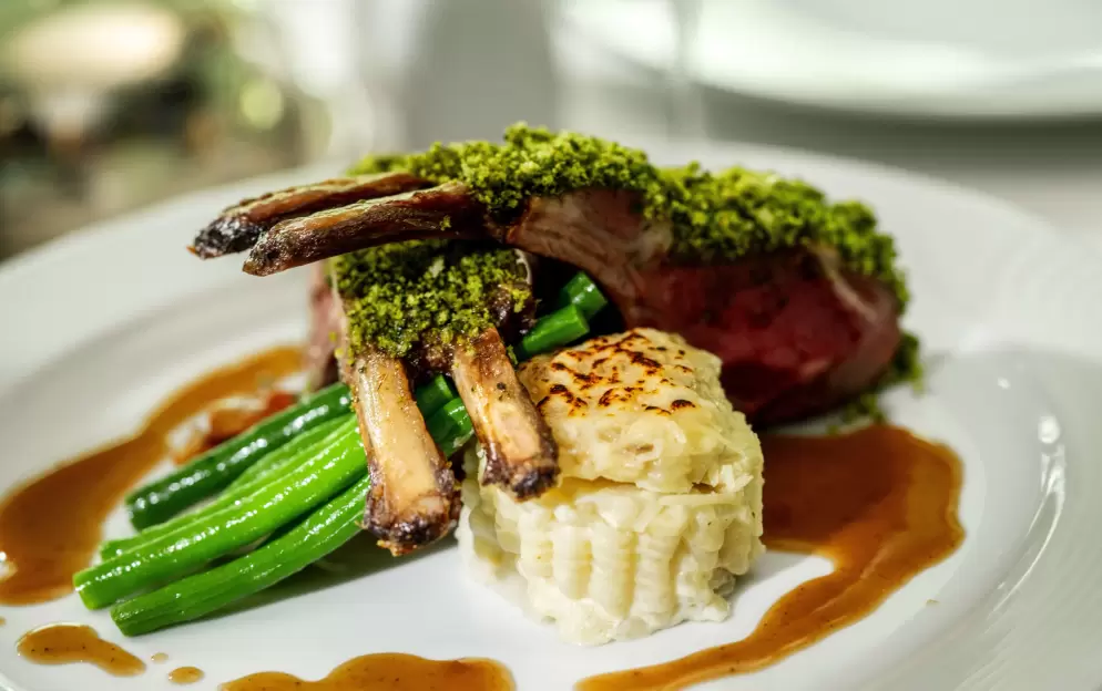 Paul Gauguin Cruises MS Paul Gauguin L'Etoile Dishes 4 ©Paul Gauguin Cruises.jpg